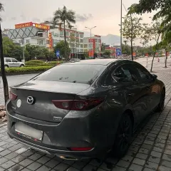 Mazda 3 Luxury 2024