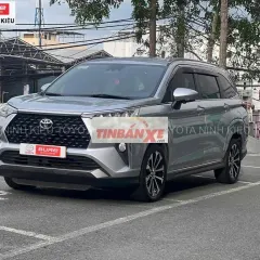 Toyota Veloz Cross Top 2025 Bạc 27.000 Km
