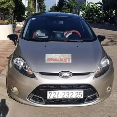 Ford Fiesta 1.6 AT số tự động
