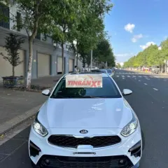 KIA Cerato Luxury 2020 Trắng Tự động Ghế da