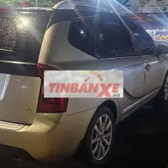 Kia Carens 2012 Tự động Vàng cát 103149 km