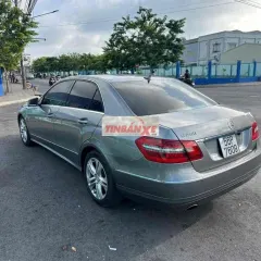 Mercedes-Benz E250 Xăng 1.8L Xám rin 100%