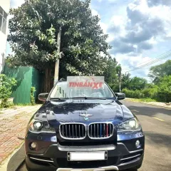 BMW X5 xDrive 3.0i xanh pha lê