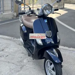 Piaggio Vespa LXV 125 3VIE Xanh