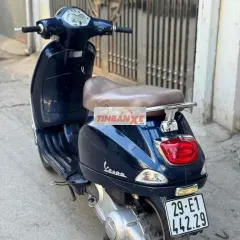 Piaggio Vespa LX 125 Xanh đậm tiết kiệm xăng