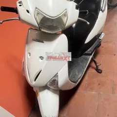 Honda SCR Trắng