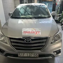 Toyota Innova 2015 Số sàn Bạc 7 chỗ