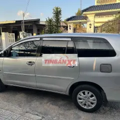 Toyota Innova Bảng G 2011 7 chỗ Bạc