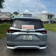 Toyota Avanza Premio 7 chỗ Bạc