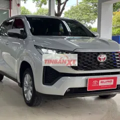 Toyota Innova Cross 2.0V 2025