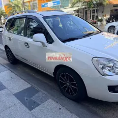 Kia Carens 7 chỗ Trắng Số sàn sx 2015 xe gia đình