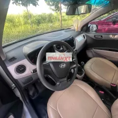 Hyundai Grand i10 Bạc 5 chỗ