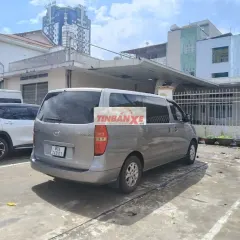 Hyundai grand Starex 2013 9 chỗ Dầu Xám