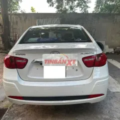 Hyundai Avante 2011 1.6 AT Trắng