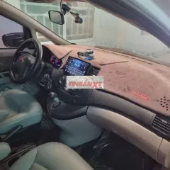 Mitsubishi Grandis 2005 Trắng 190000 km