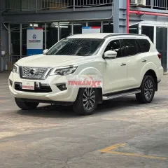 Nissan Terra V 7 chỗ Trắng