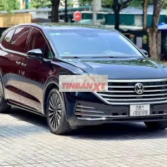 Volkswagen Viloran Luxury 2024 Đen 19.000 km