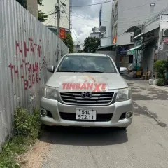 Toyota Hilux 2012 Số sàn máy dầu