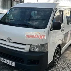 Toyota Hiace 16 chỗ Trắng, Đen