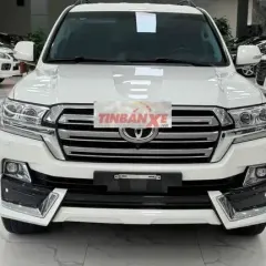 Land Cruiser 4.6 V8, sản xuất 2019 đẹp xuất sắc.