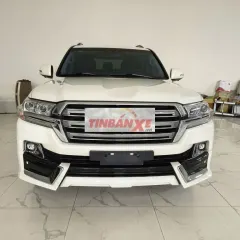Toyota Land Cruiser LC200 2019 Trắng 7 chỗ