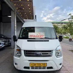 Ford Transit Luxury 2019 Trắng