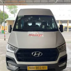 Hyundai Solati 2018 16 chỗ Trắng