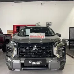 Mitsubishi Cross xả kho, lăn bánh rẻ hơn niêm iết