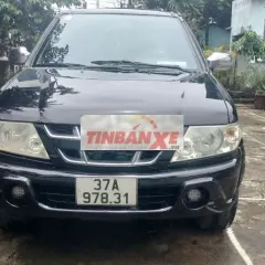 Isuzu Hi-Lander máy dầu 7 chỗ