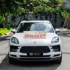 Porsche_Macan model 2022 odo 16.00 miles