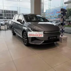 BYD M6 7 chỗ Xám
