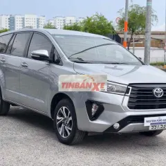 Toyota Innova 2.0E 2021 Số sàn xuất được VAT