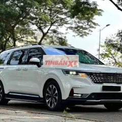 KIA Carnival 2.2 Premium 7 ghế 2023 71.000 km