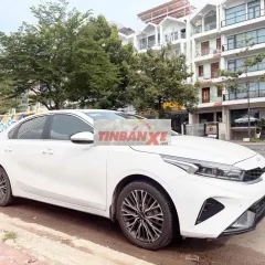 Kia K3 1.6 Premium 2022 Trắng 5 chỗ