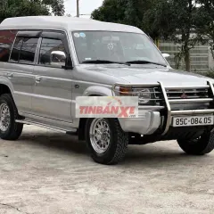 Mitsubishi Pajero 1995 Bạc
