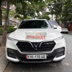 VinFast Lux SA 2.0 Turbo Plus 2022 Trắng