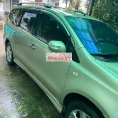 Nissan Grand Livina 2011 Vàng cát Số sàn