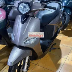 Xe máy điện VeroX Vàng đồng 700 km