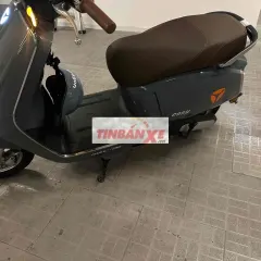 Xe máy điện Yadea Ossy 2024 Xám