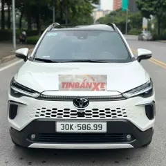 Toyota Corolls Cross 2024 1.8V Trắng 20000Km Zin