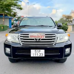 LandCruiser LC200 (VX 4.6L V8) Nhập Nhật Kèm Biển