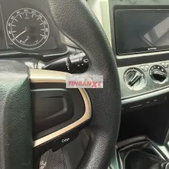 Toyota Innova 2022 Trắng Số sàn 7 chỗ