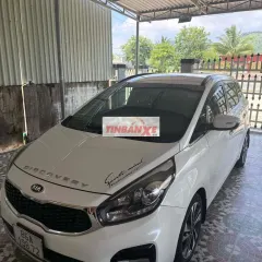 Kia Rondo tự động gat 2018 gia đinh ít đi!