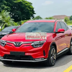 Vinfast vf 8, xe sẳn, hổ trợ vay vốn 90% lscđ 5%
