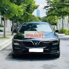 VinFast Lux A2.0 Plus 2022 Đen 39899 km