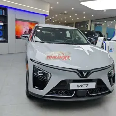 VinFast VF7 Eco 2026 Xám