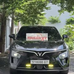 VinFast VF7 dk 7 2025 sạc miển phí