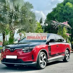 Vinfast VF8 Lux 4x4 2024 - Màu đỏ - 1v8km