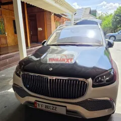 Mercedes-Benz Maybach GLS600 Trắng, Đen