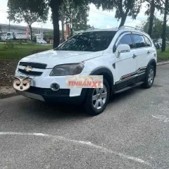 Chevrolet Captiva LT 7 chỗ Trắng